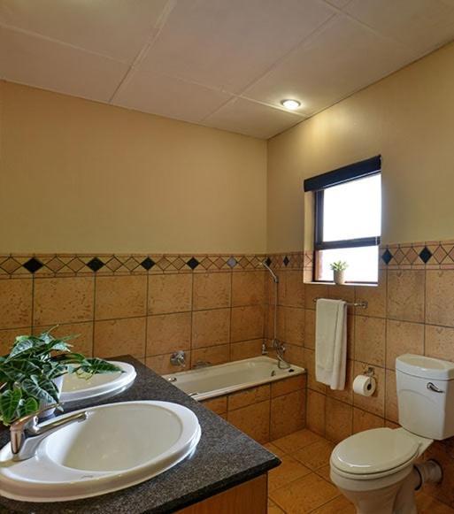 Monateng Safari Lodge Wallmannstal Esterno foto