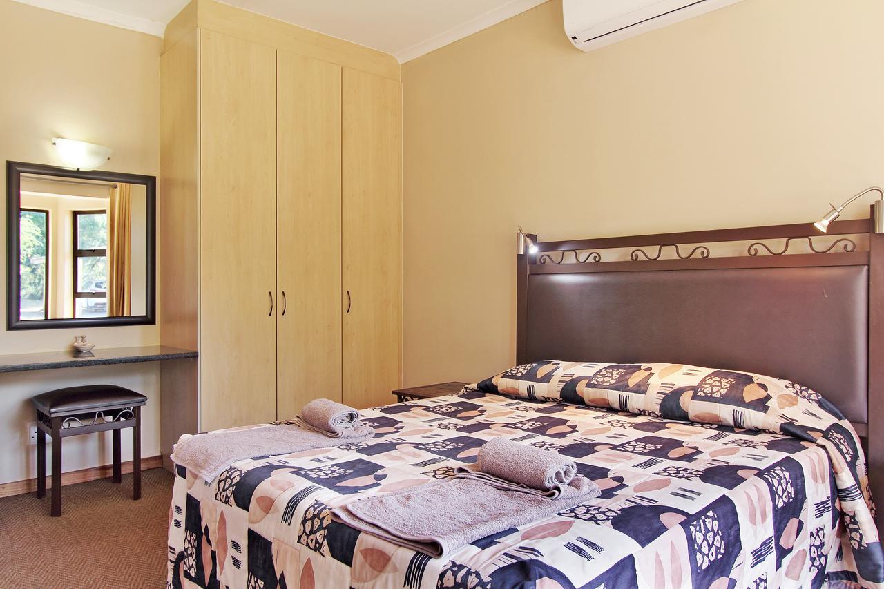 Monateng Safari Lodge Wallmannstal Esterno foto