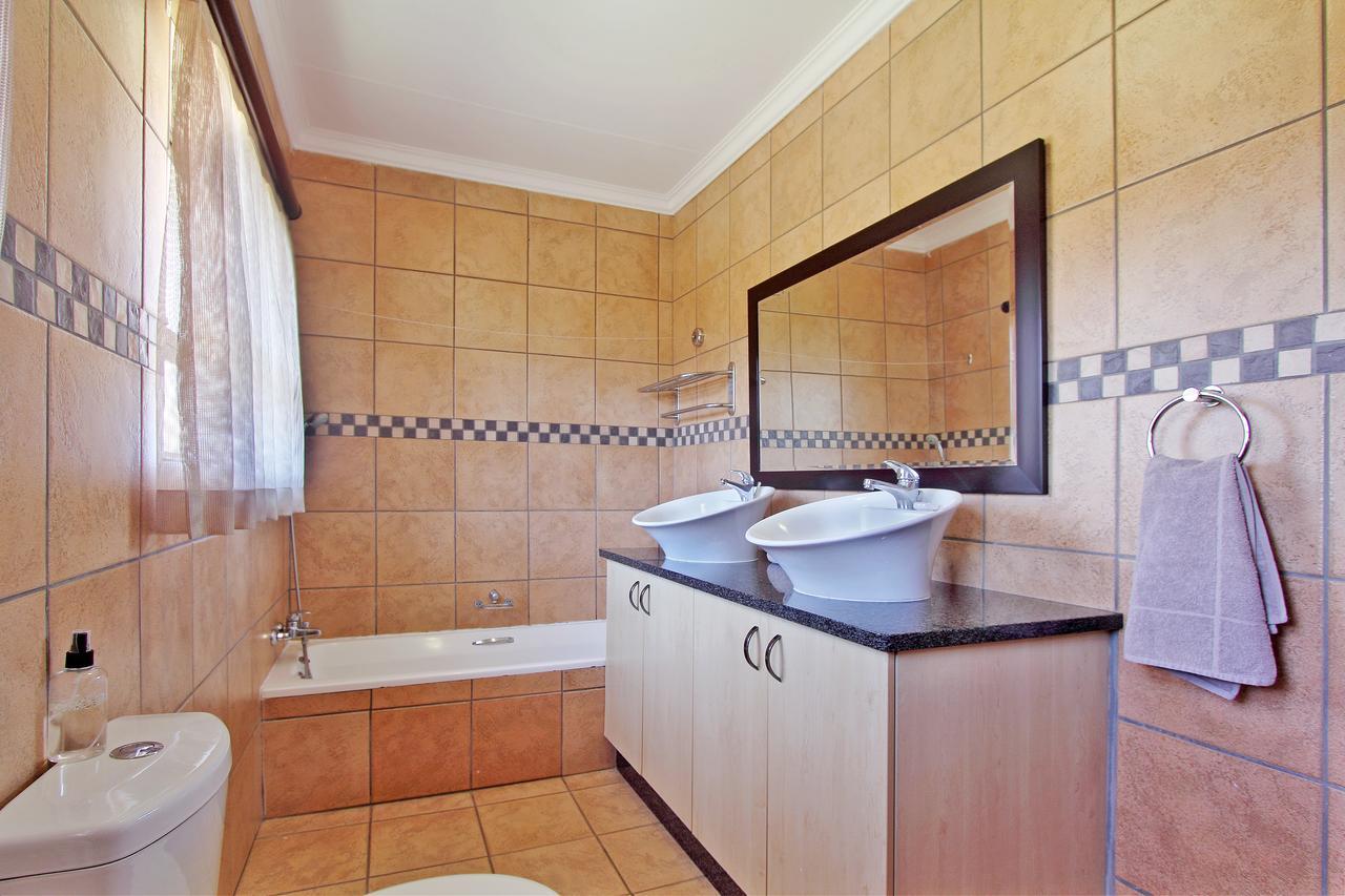 Monateng Safari Lodge Wallmannstal Esterno foto