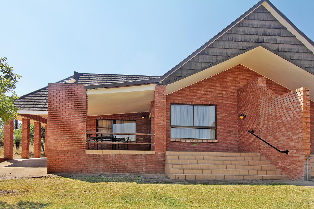 Monateng Safari Lodge Wallmannstal Esterno foto